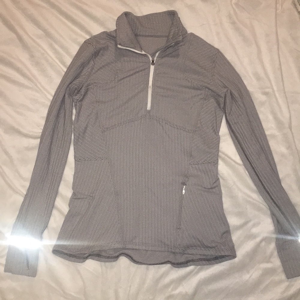 Size 6 Lulu Lemon jacket!: